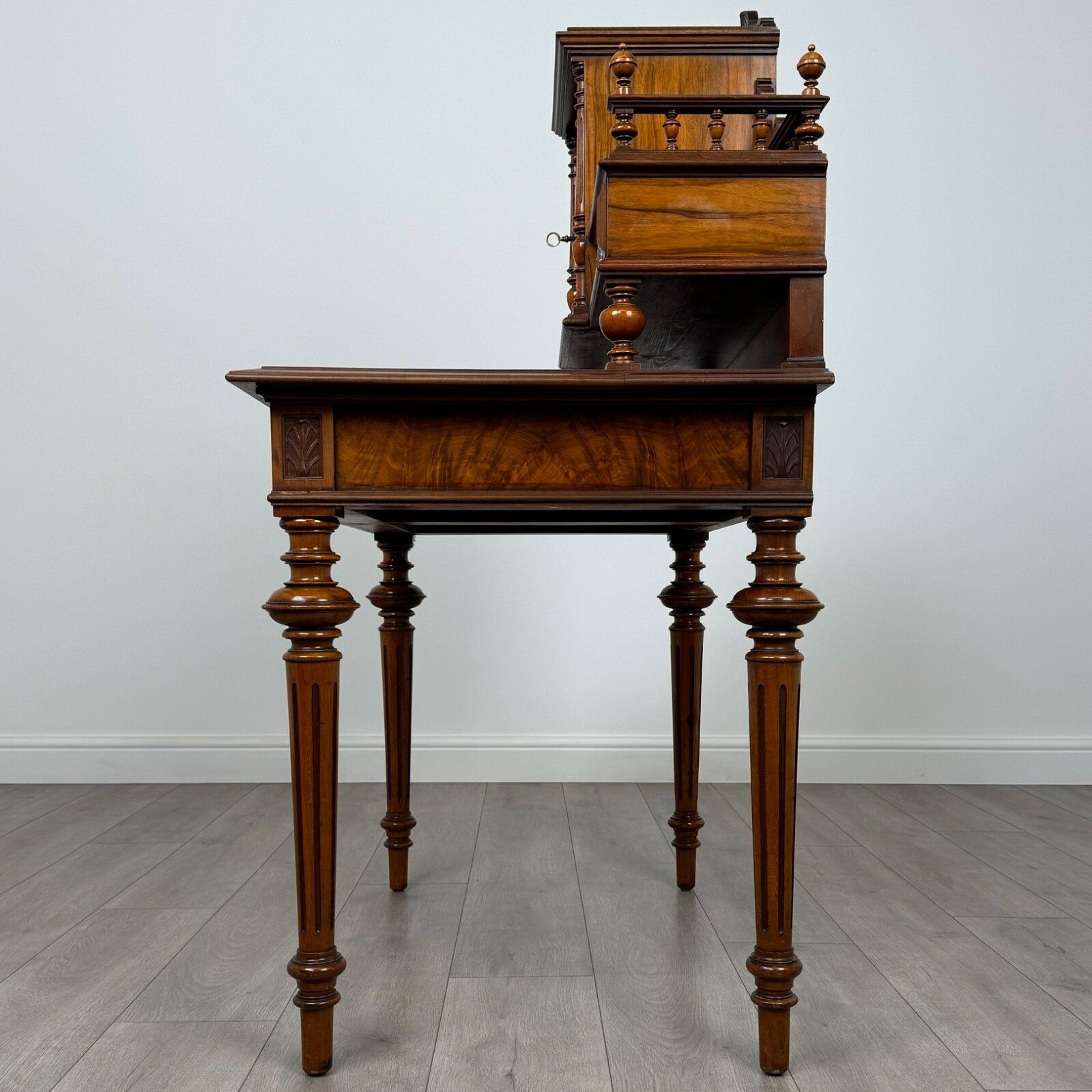 Antique 19th Century Fine Quality French Writing Table In Walnut photo Furniture