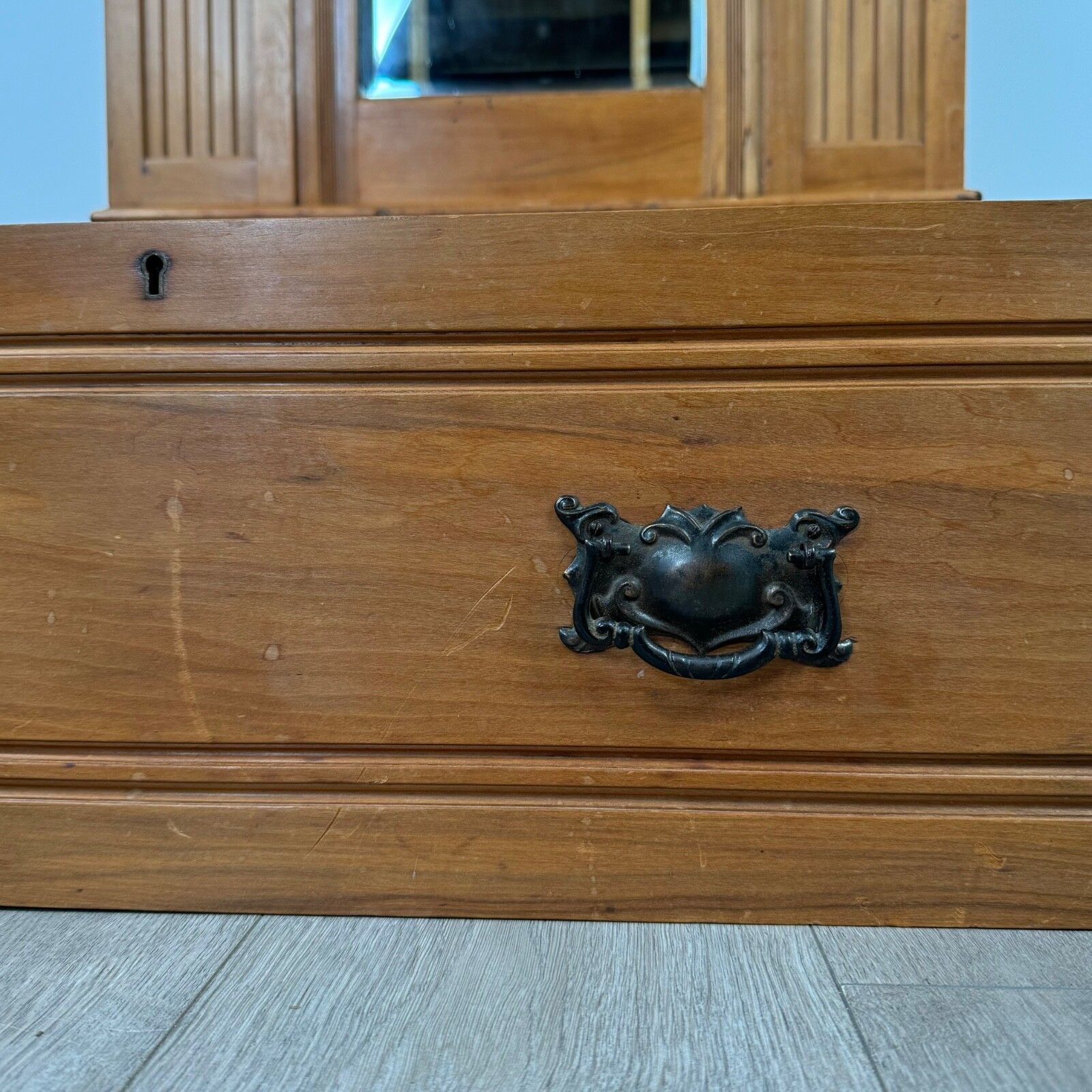 Furniture Antique 20th Century Fine Quality Satinwood Wardrobe photo