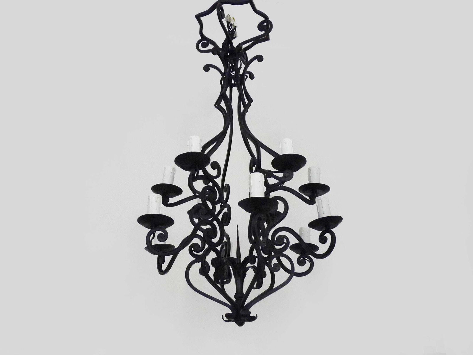 Large 12 Light Wrought Iron Entryway Or Living Room Chandelier. 1960s 1970s photo 527.0