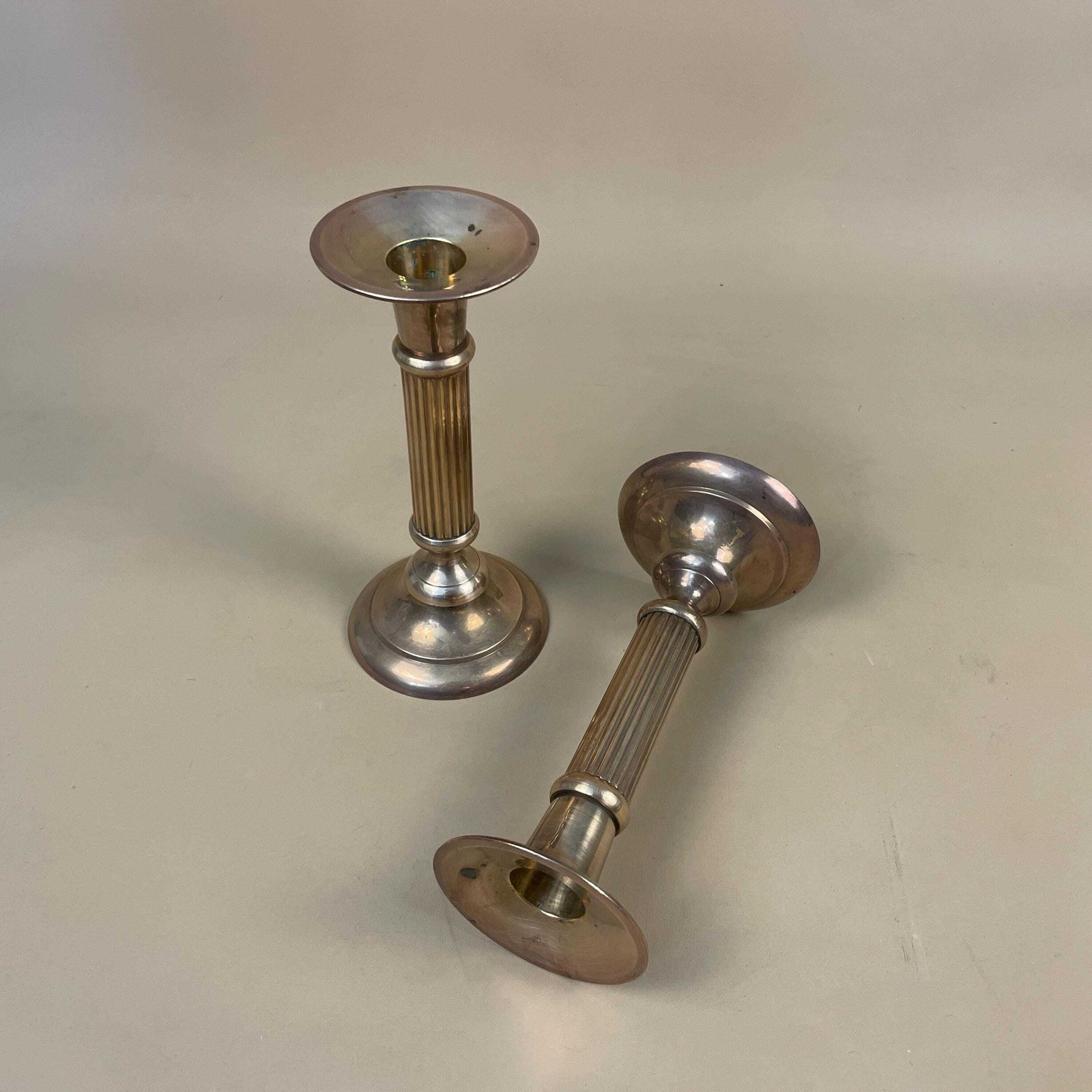 Antique Matching Pair Of Gold Brass Metal Candlestick Candle Stick Vintage Taper Dinner Candlesticks Column Round Base Striped Pillar photo furniture