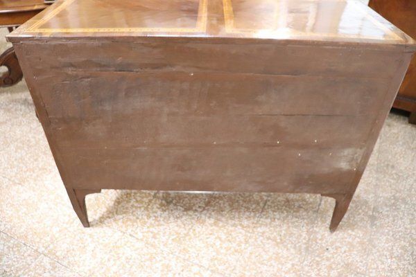 photo vinterior Antique Chest Of Drawers In Inlaid Walnut, 1700s