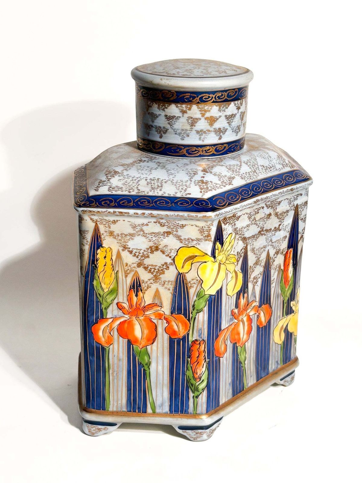 Potiche Art Nouveau Vase In Italian Hand Painted Ceramics From The 1920s photo for sale