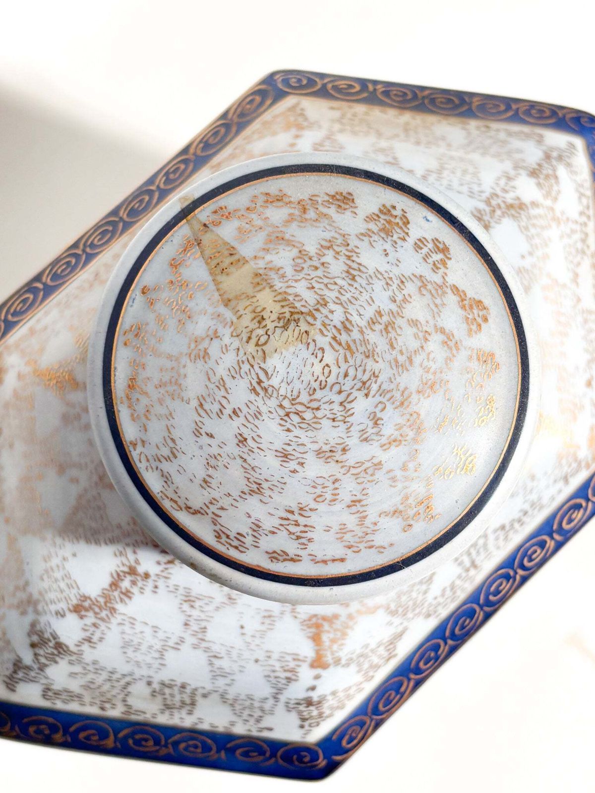 Potiche Art Nouveau Vase In Italian Hand Painted Ceramics From The 1920s photo vinterior