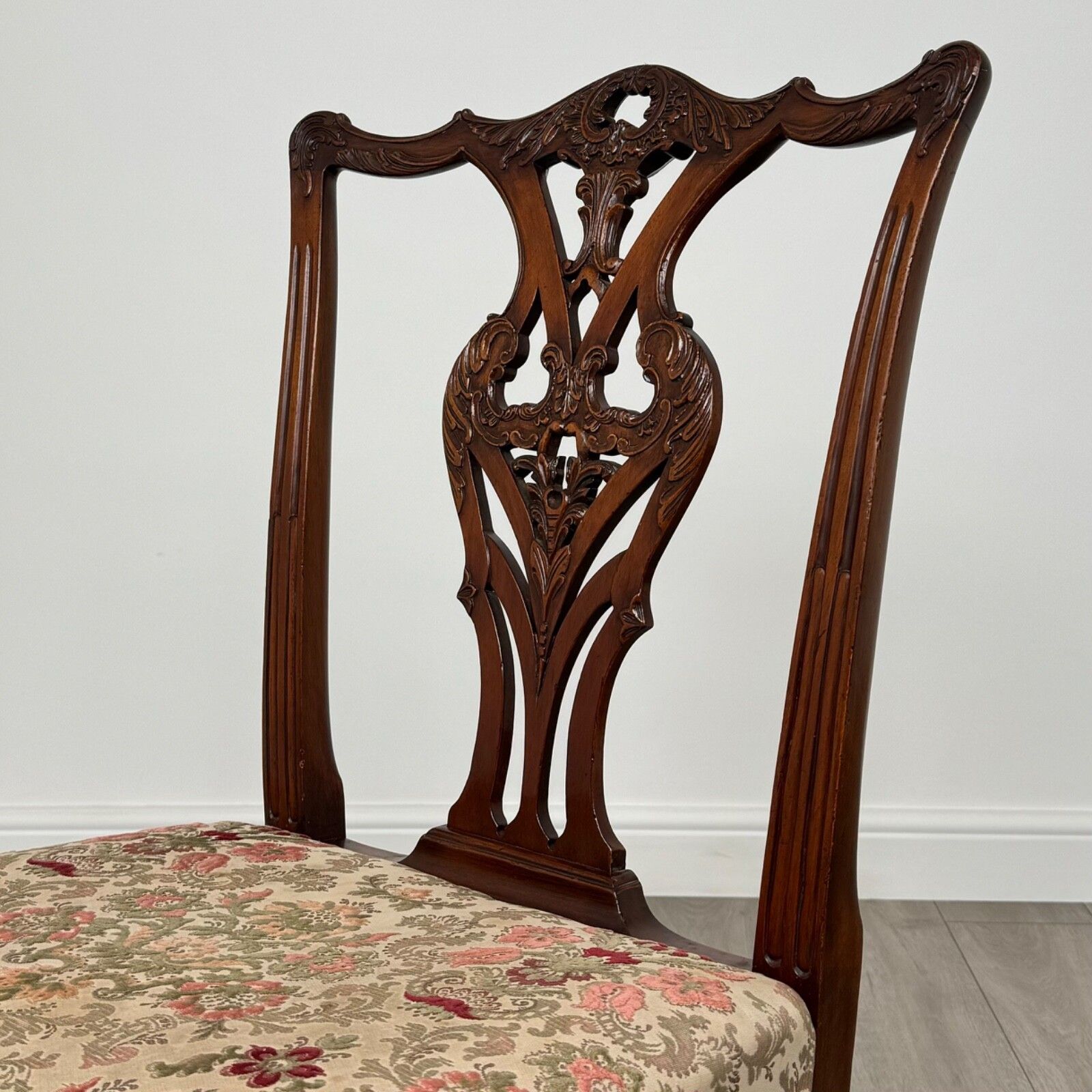 Antique 20th Century Set Of 8 Chippendale Style Dining Chairs photo 1250.0