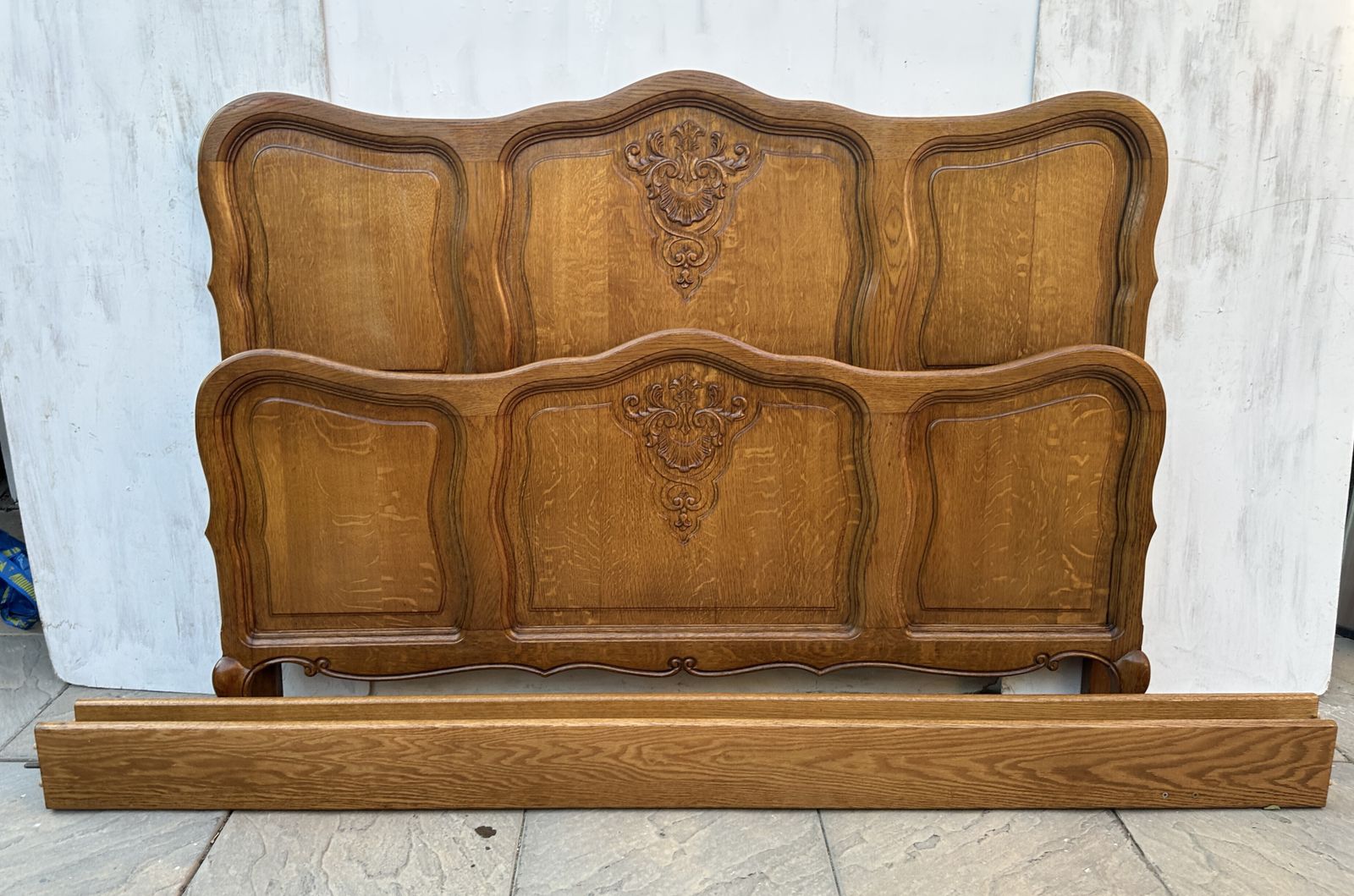 450.0 Beautiful French Louis XV Antique Style Oak Double Bed Frame – Great Condition photo