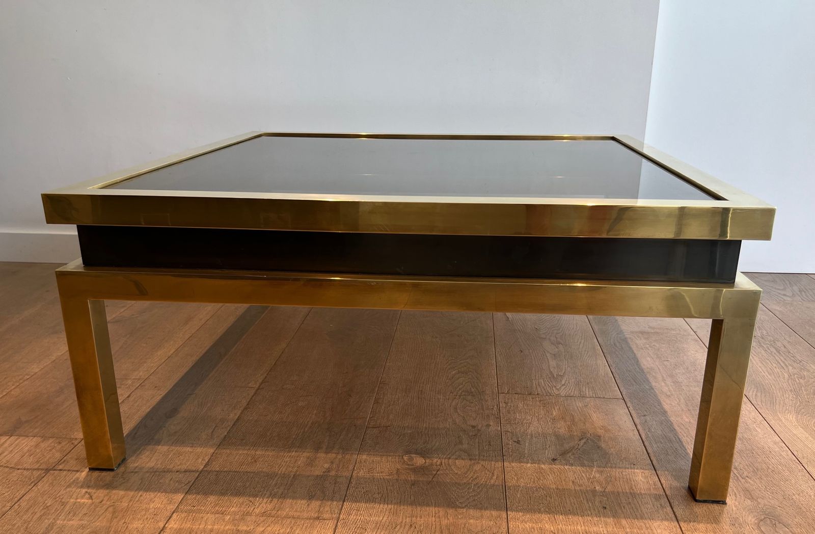 Brass And Black Lacquer Coffee Table By Guy Lefèvre For Maison Jansen photo 2950.0