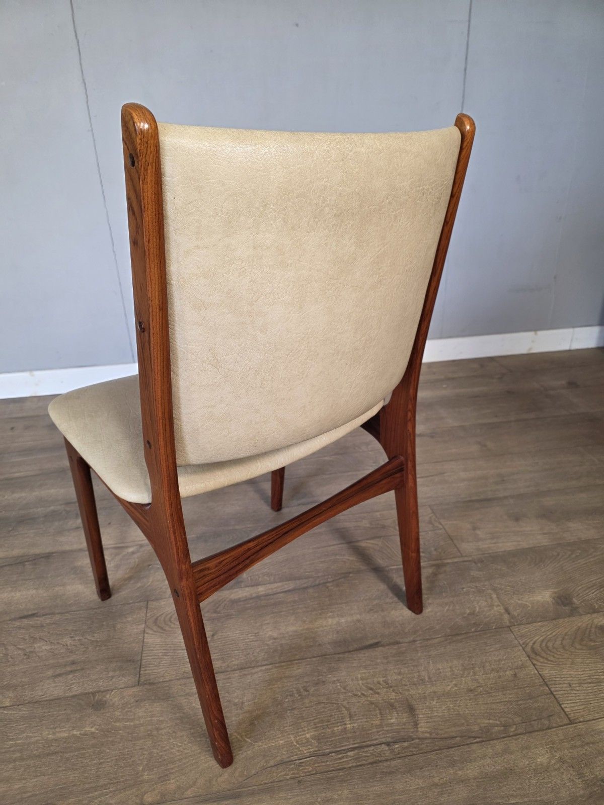 Set Of 6 Danish Rose Wood Dining Chairs Erik Buch photo Furniture