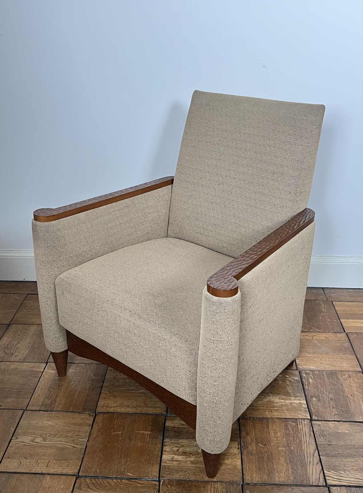 Pair Of Armchairs In Gouged Wood And Mottled Fabric photo 2800.0