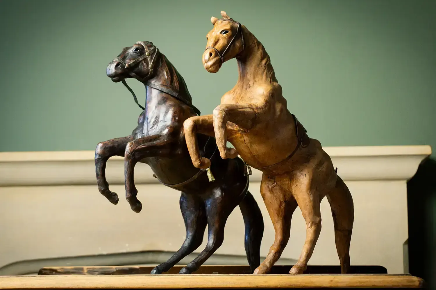 Pair Of 19th Century French Leather Horse Sculptures In Dynamic Rearing Pose photo vintage