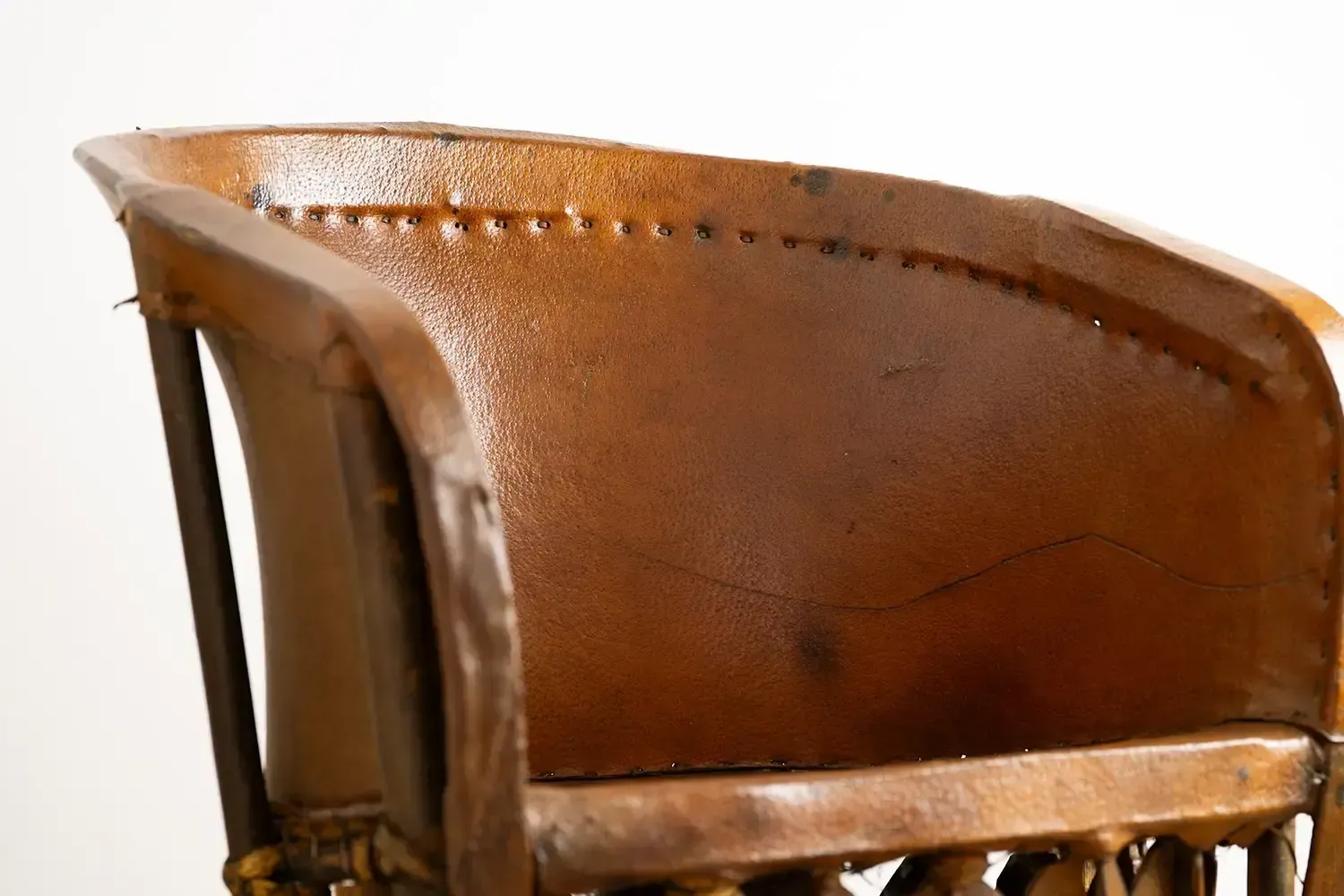 Authentic 1960s Mexican Equipale Tub Chair – Handcrafted Pigskin & Cedar, Jalisco Origin photo furniture