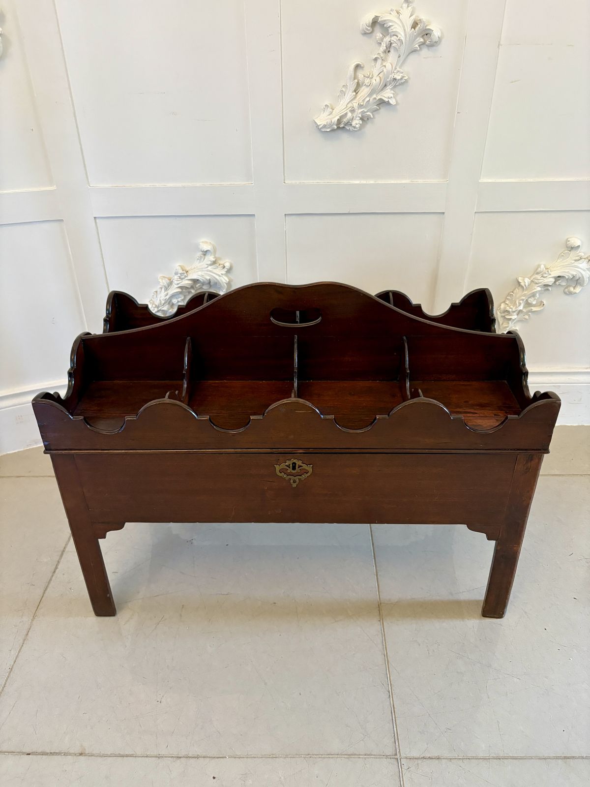 Unusual Antique George III Quality Mahogany Free Standing Coaster/Bottle Stand photo vinterior