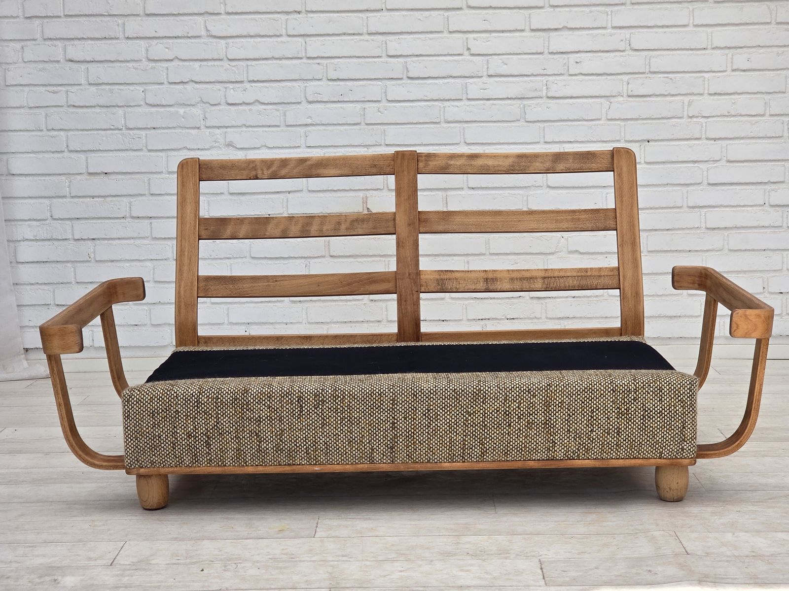 1970s, Danish 2 Seater Sofa, Original Condition, Furniture Wool, Bentwood. photo vinterior