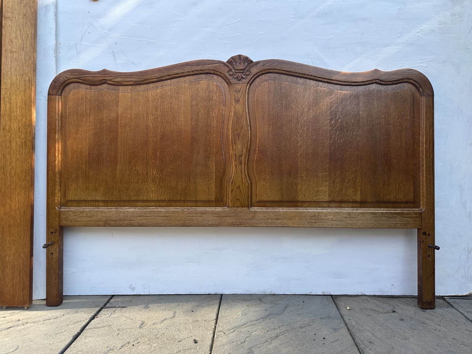 Attractive French Louis XV Antique Style Oak Double Bed Frame – Great Condition photo vintage