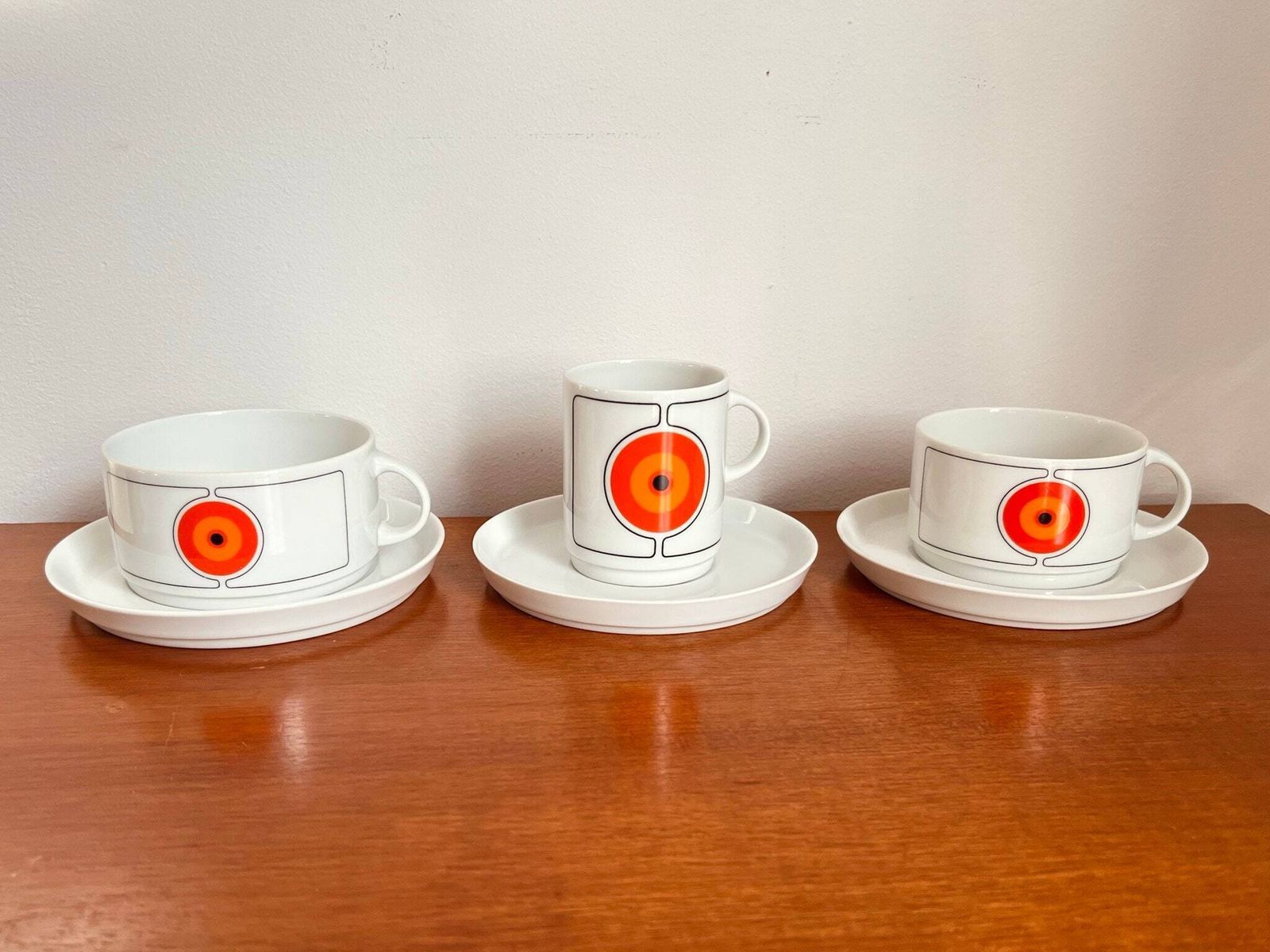 photo furniture Thomas Rosenthal Eclipse, Collector's Item, Set Van 2x Kop + Schotel
