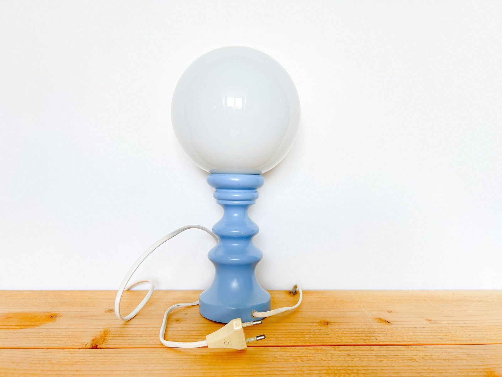 Unique Light Blue Vintage Table Lamp   Cari Zalloni Style   Wood, Glass   Mid Century photo for sale
