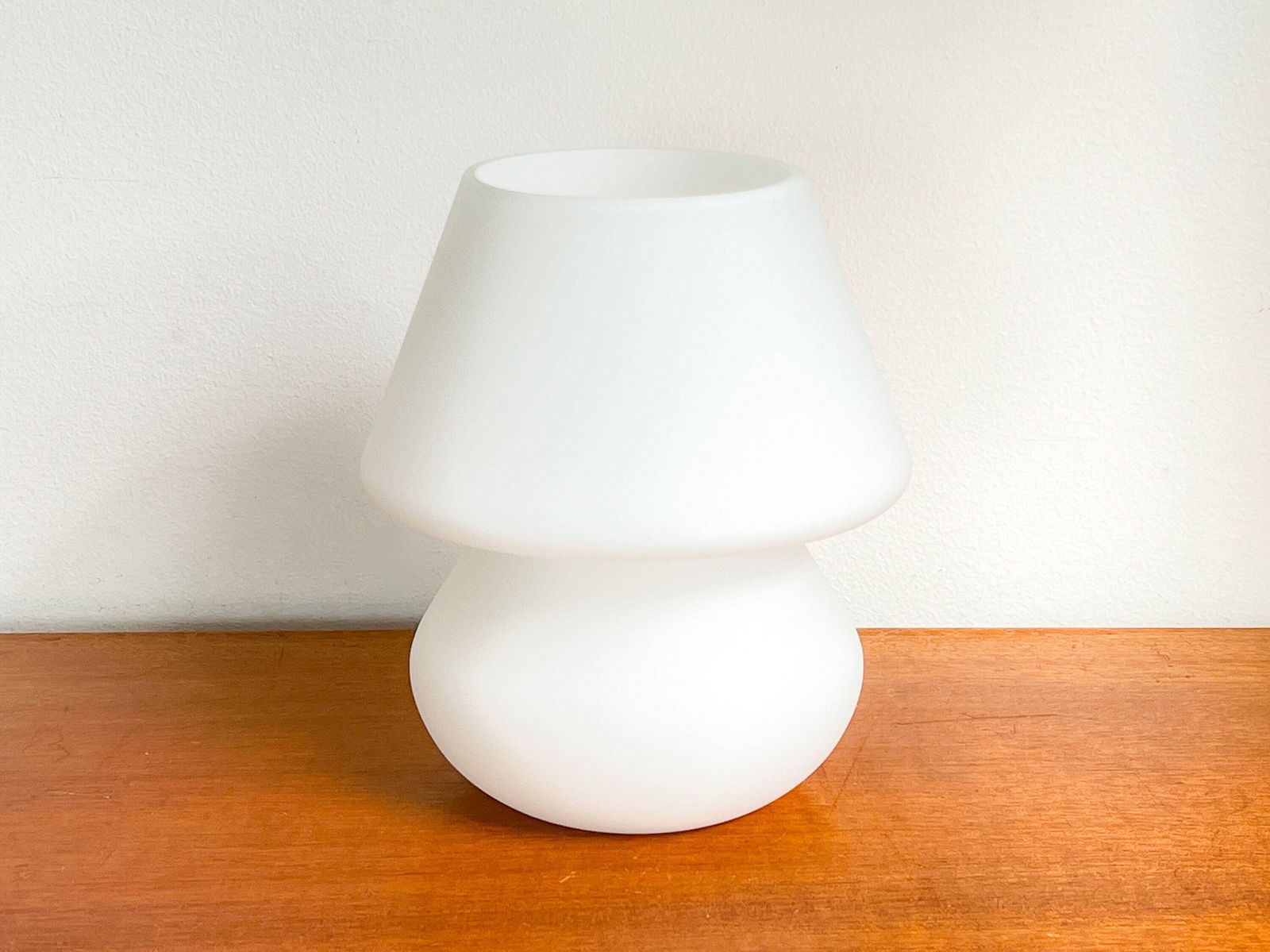 Vintage Paddenstoellamp | Matglas | Tafellamp | Mid Century photo for sale