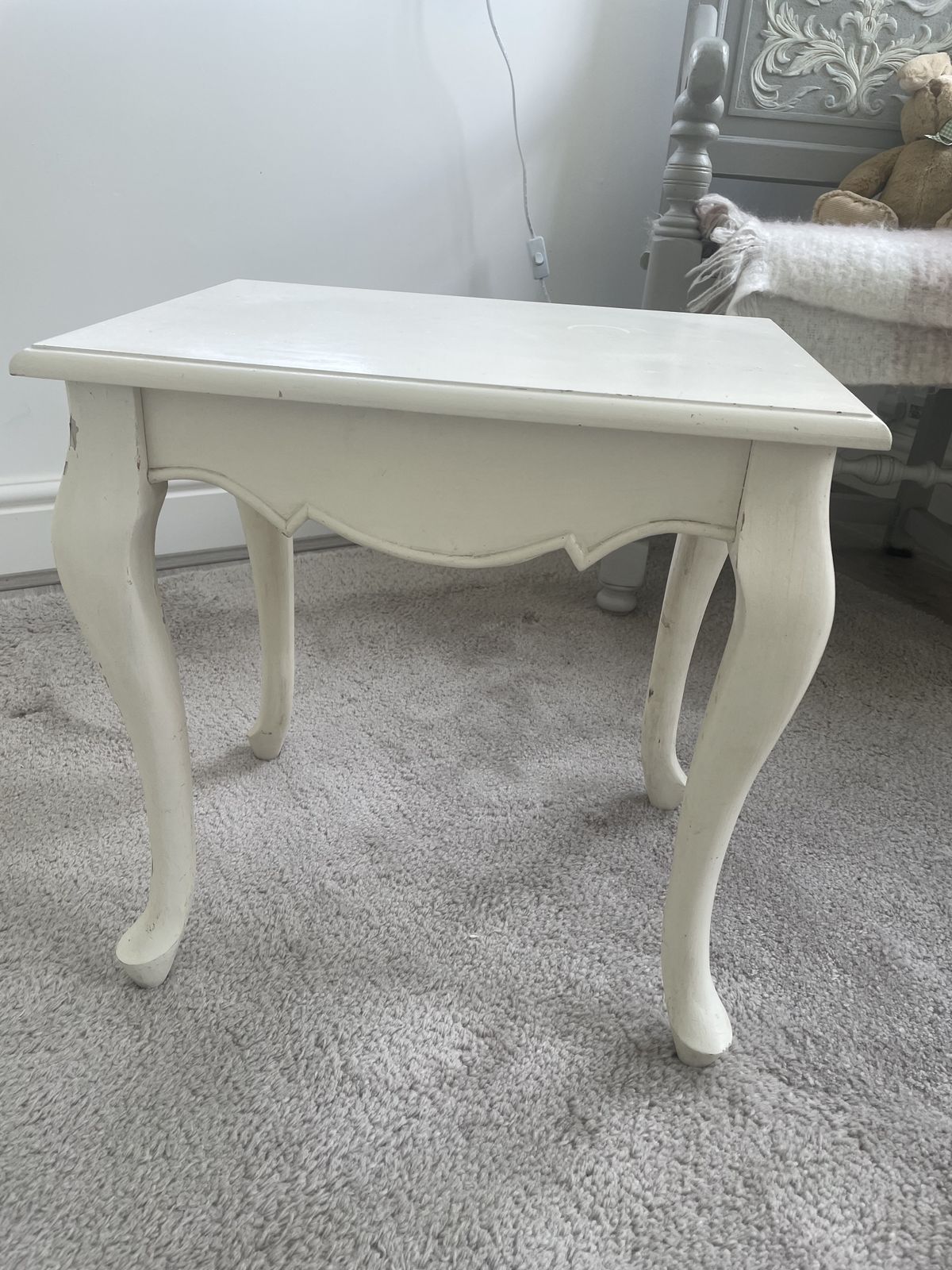 French Provençal Style Side Table photo 55.0