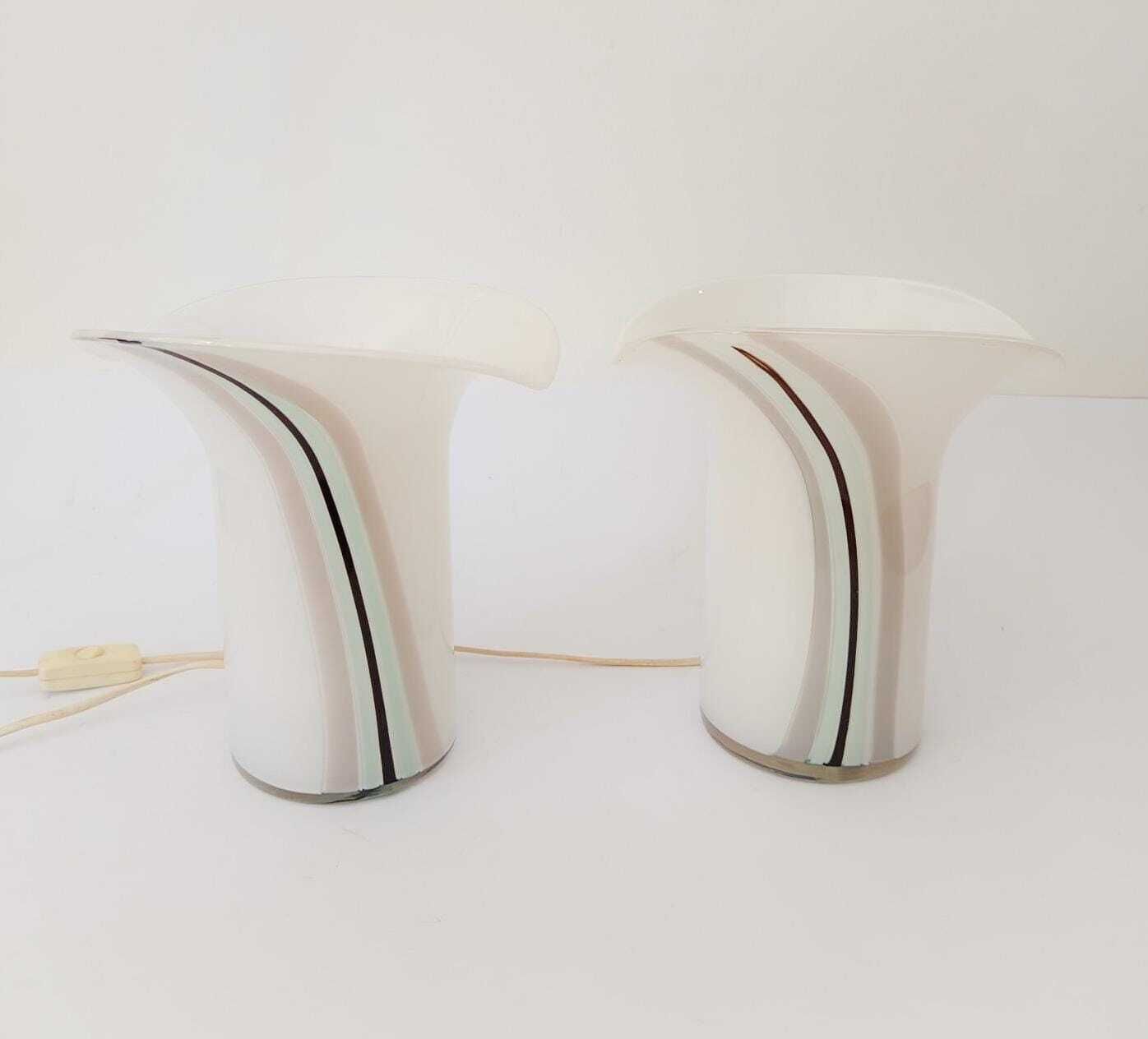 Pair Of Calla Veart Table Lamps In White Murano Glass With Vintage 80s Lampshade Bands