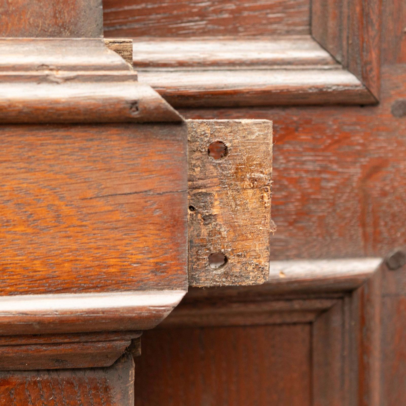 photo buy Antique 19th Century Oak And Elm Panelling | Panelled Room   7 Panels