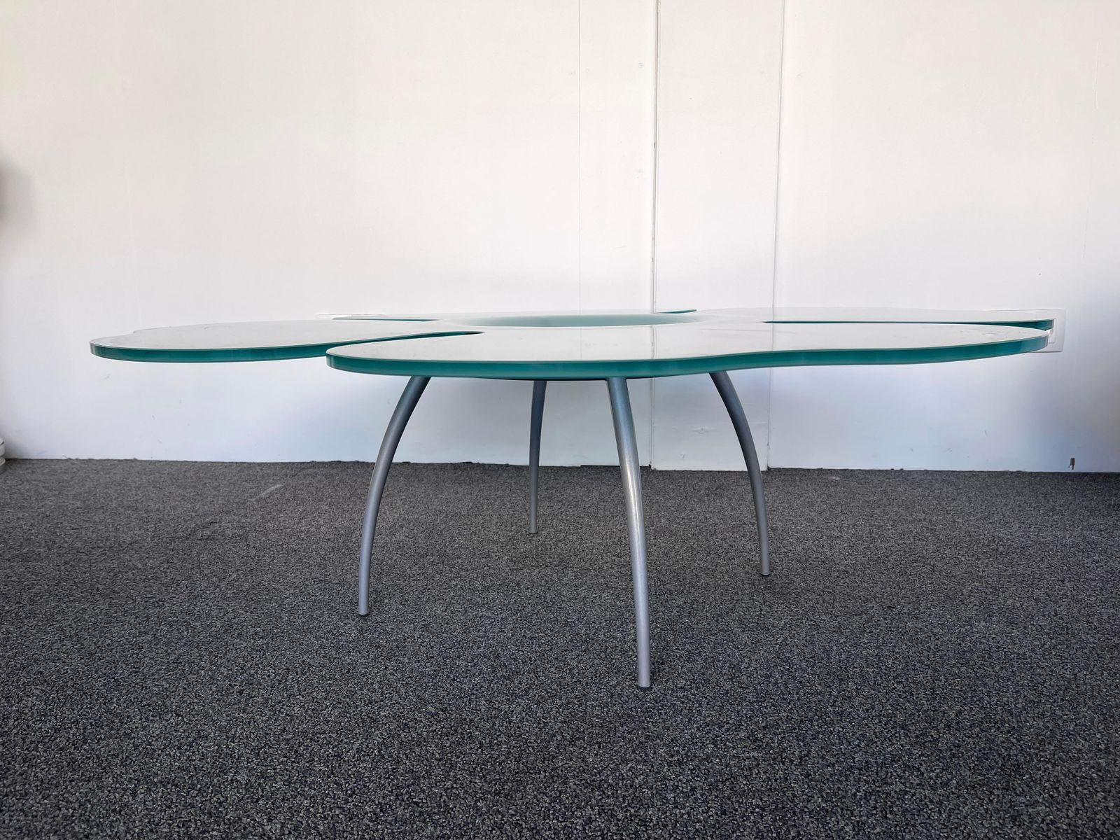 photo furniture Flower Glass Coffee Table By Glas Italia, Italy, 1990s