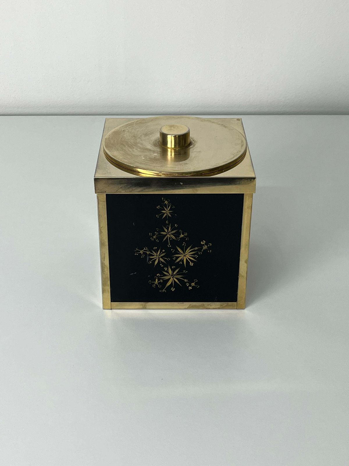 photo furniture Mid Century Italian Paolo Traversi Brass Ice Bucket, 1960s