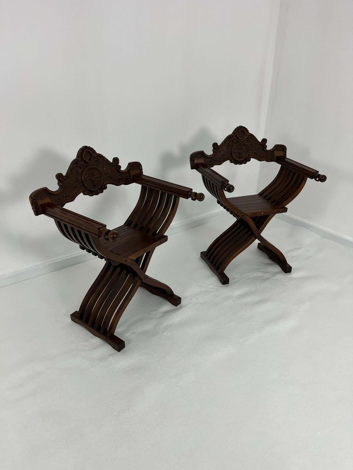 Set Of 2 Mid Century Italian Folding Chairs Model "Savonarola", 1960s photo for sale