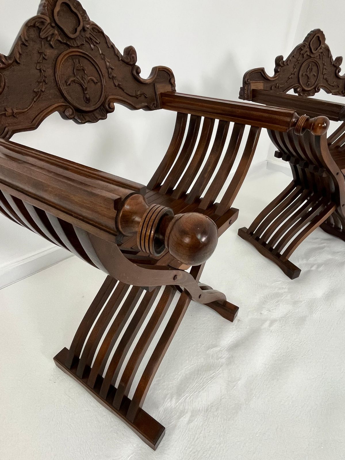 1499.0 Set Of 2 Mid Century Italian Folding Chairs Model "Savonarola", 1960s photo