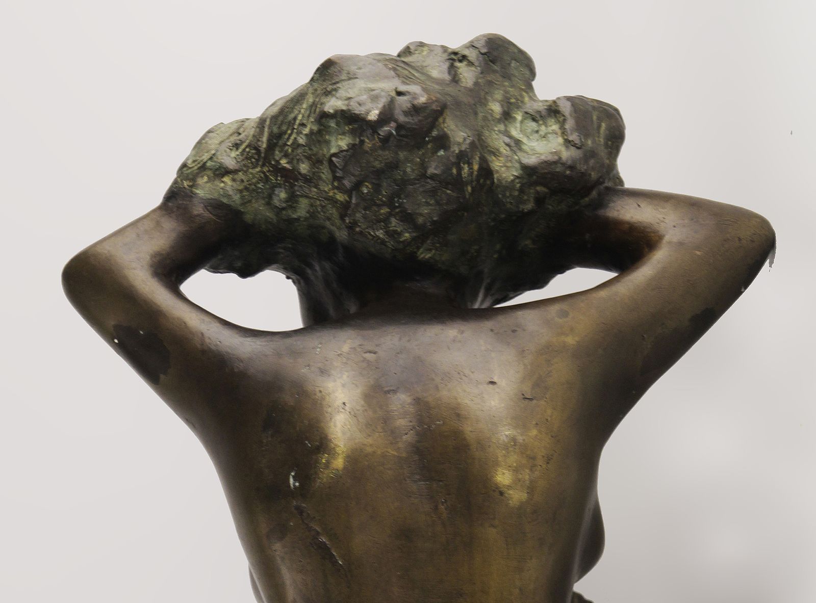 photo furniture 20th Century Bronze Figurative Sculpture Of A Lying Woman By Argentine Sculptor José Mariano Pagés
