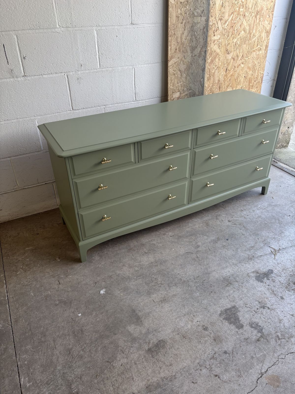 Stag Captains Chest Colour Of Choice