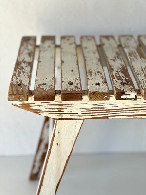 photo furniture Vintage Houten Kruk