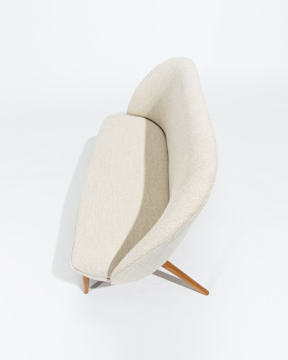 1940’s Swedish Grace Sofa In Cream Boucle, Mid Century Scandinavian Design photo vinterior