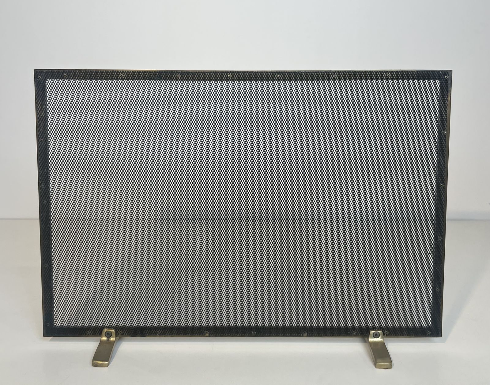 photo furniture Brass And Mesh Fire Screen, 1970s