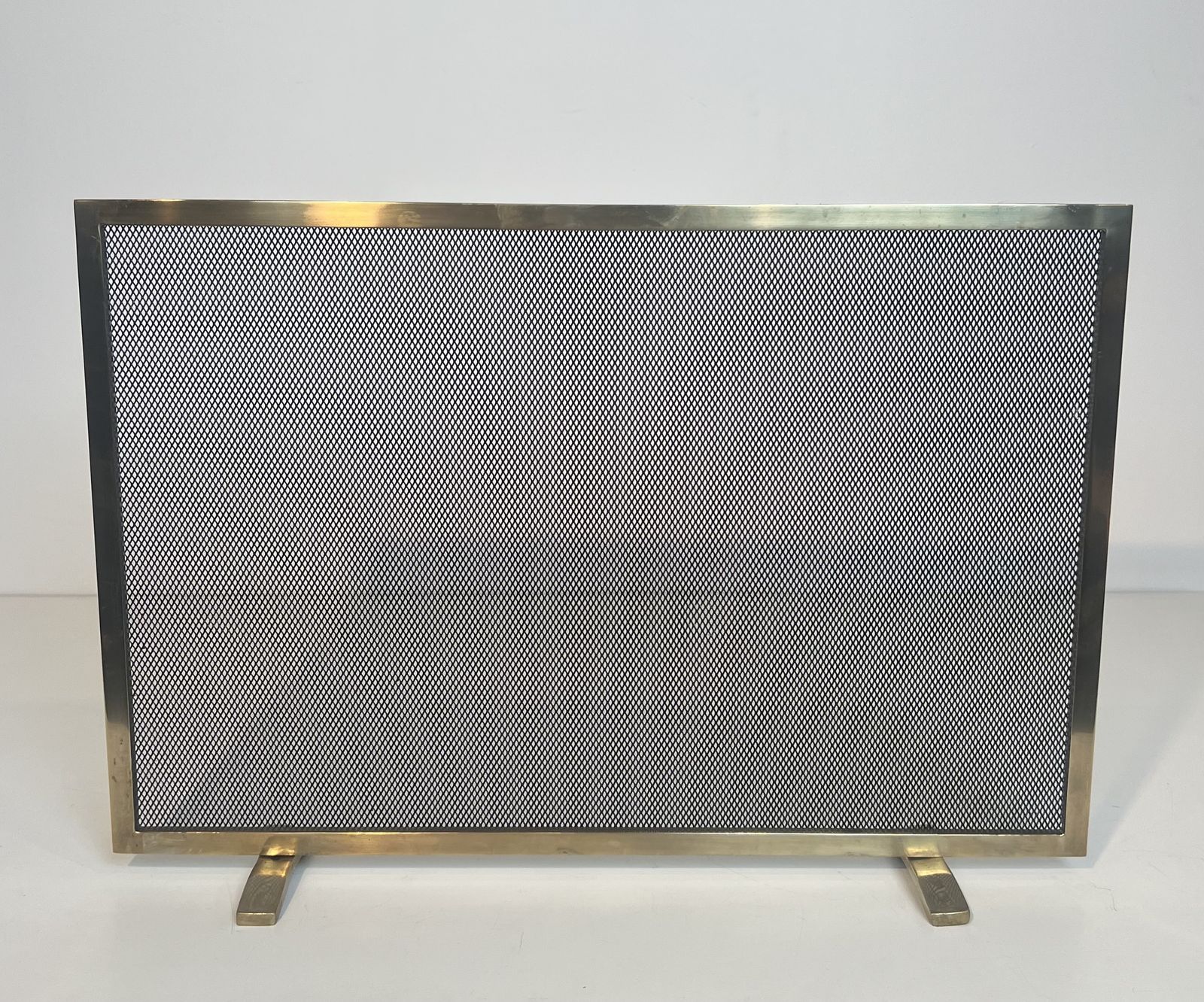 980.0 Brass And Mesh Fire Screen, 1970s photo