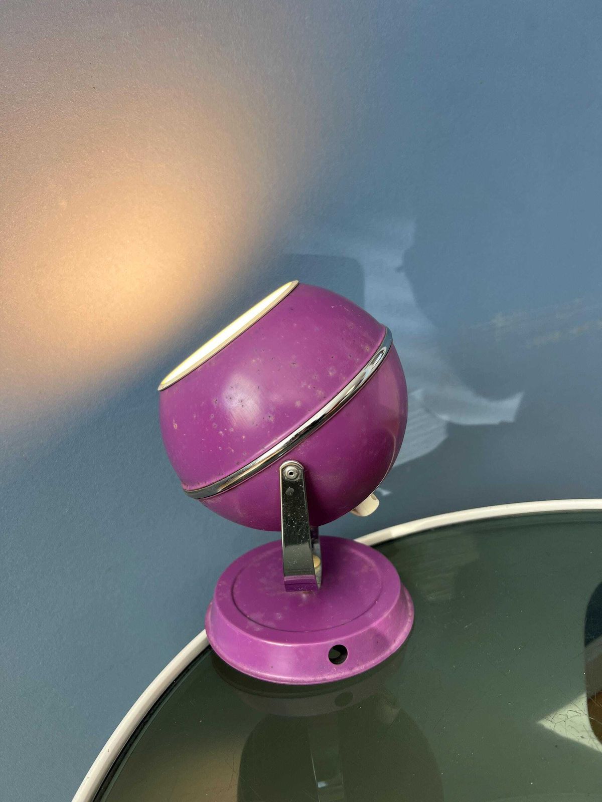 Vintage Purple Space Age Eyeball Desk Lamp photo Lighting