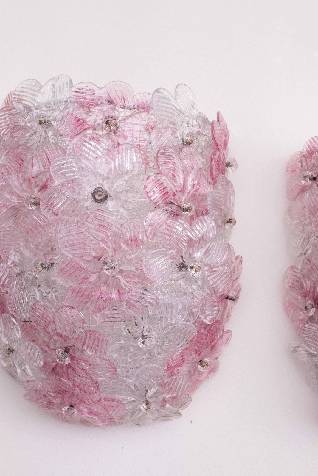 photo for sale Set Of Murano Ceiling Light And 2 Murano Wall Light Pink Flower By Seguso, 1970
