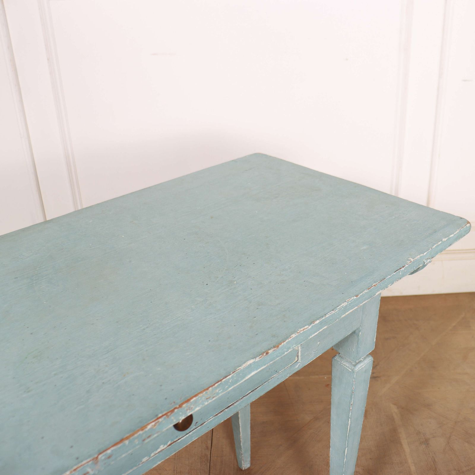 Swedish Painted Lamp Table, 19th Century photo vintage