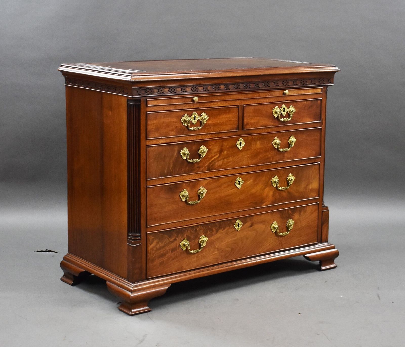 George III Walnut Chest Of Drawers