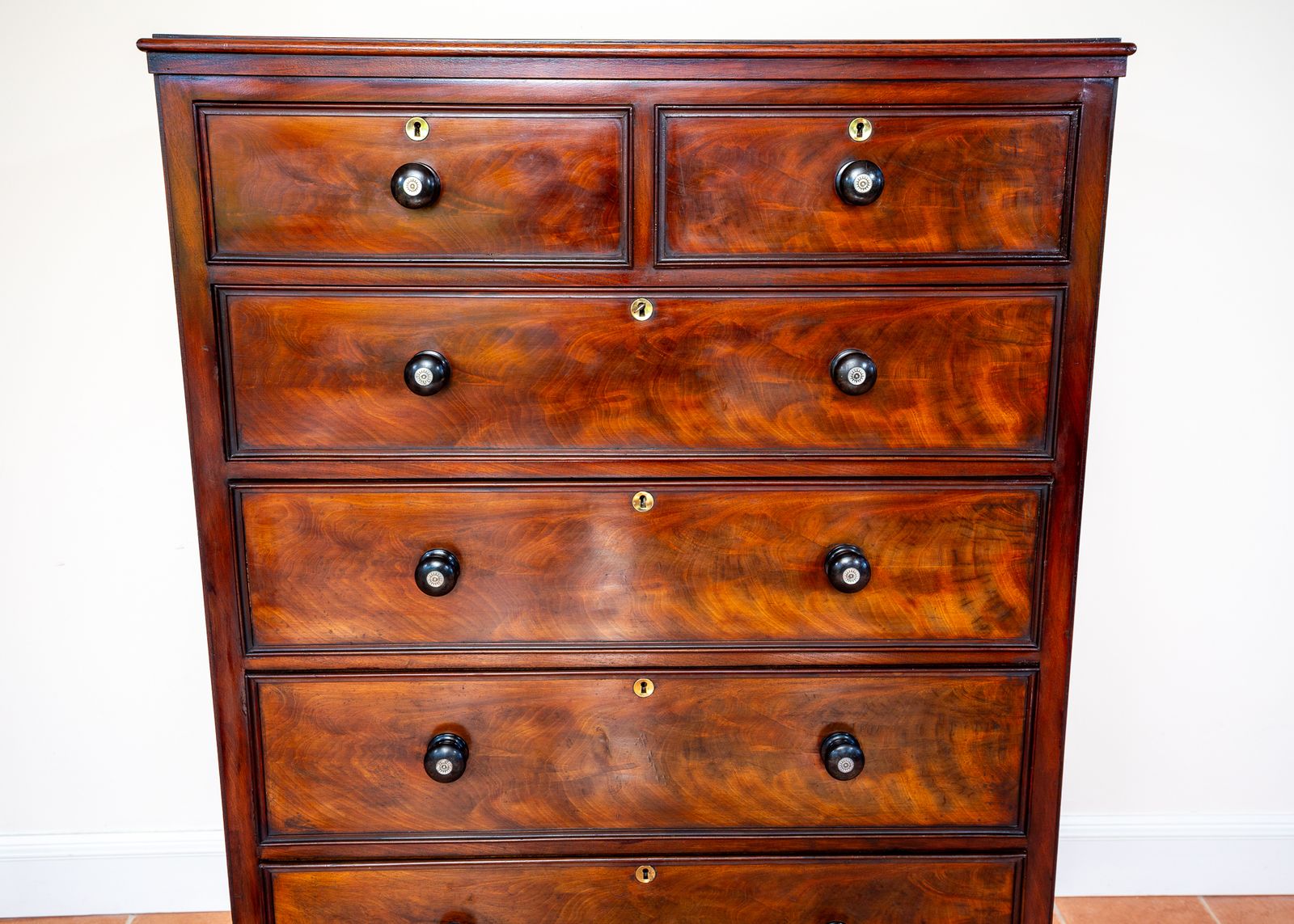 2950.0 Rare Tall Antique Chest Of Drawers Flame Mahogany 1840 Country House Highboy Tallyboy 7 Drawers Biedermeier 19th Century Mother Pearl Early Victoria.N photo
