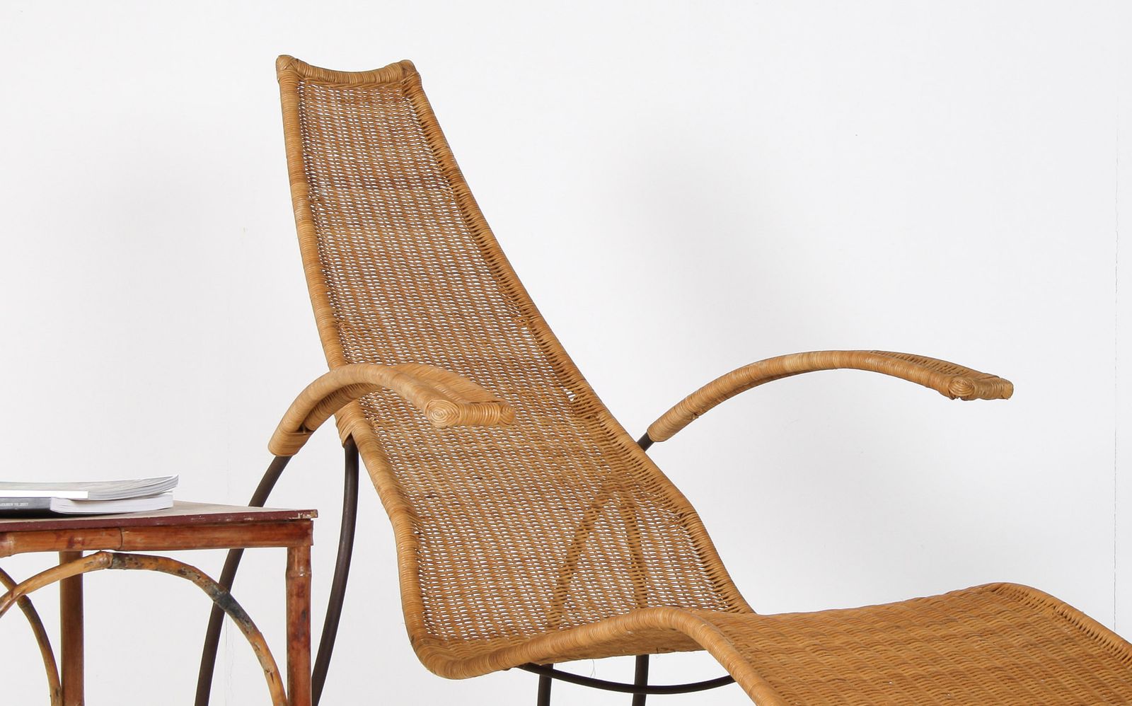 1930s Modernist Wrought Iron Frame Wicker Sun Longer Chaise With Arms And Footrest photo for sale