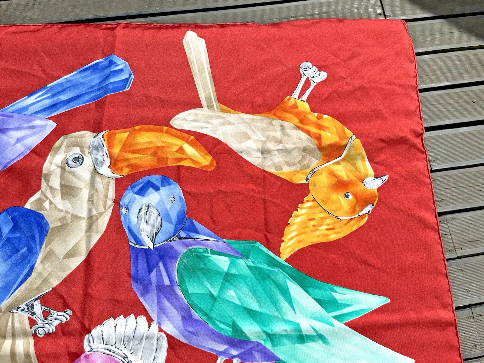 Boxed Vintage Daniel Swarovski Crystal Birds 100% Silk Scarf Italy Neckerchief photo furniture