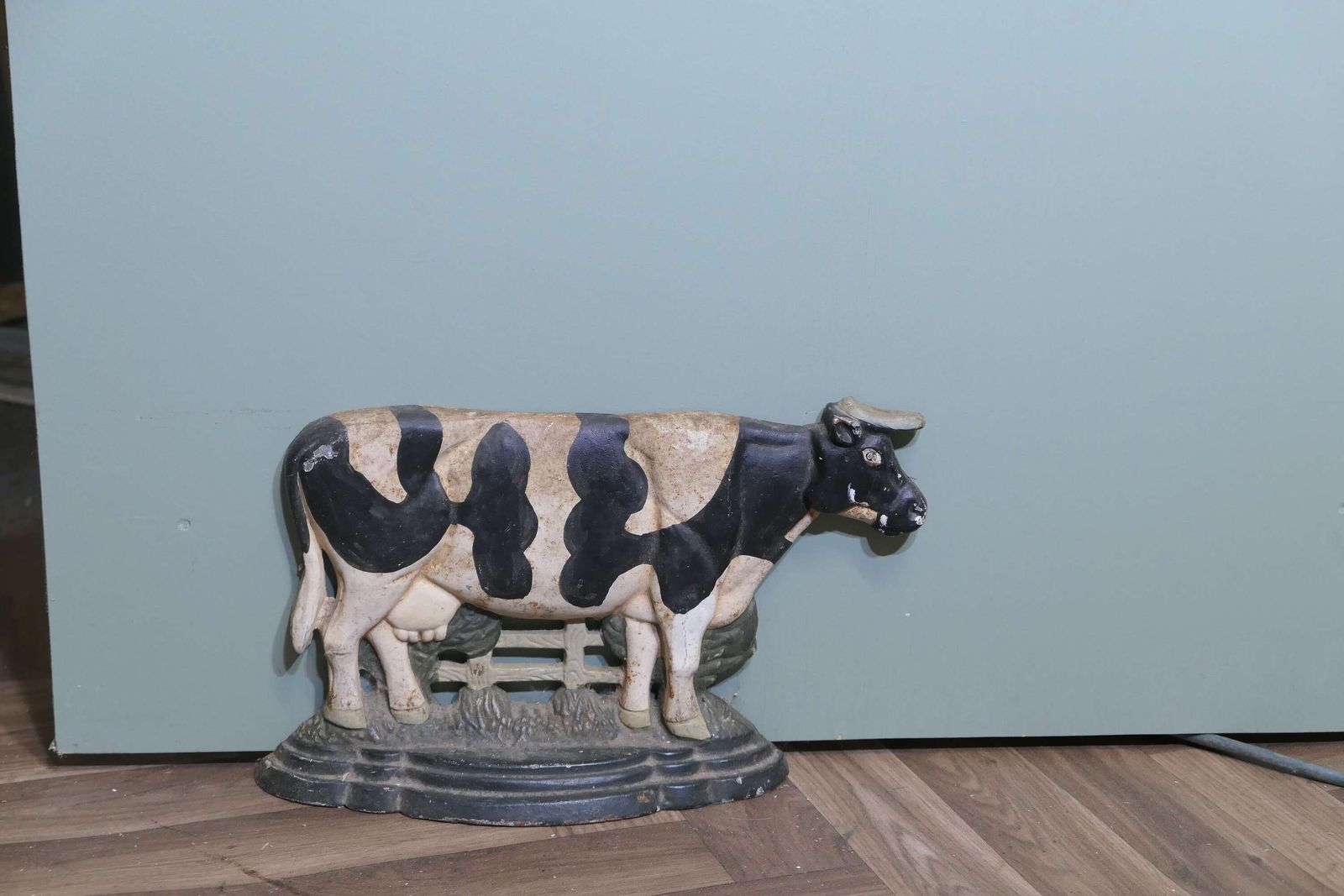 Cold Painted Cast Iron Door Stop, Cow At The Gate photo furniture