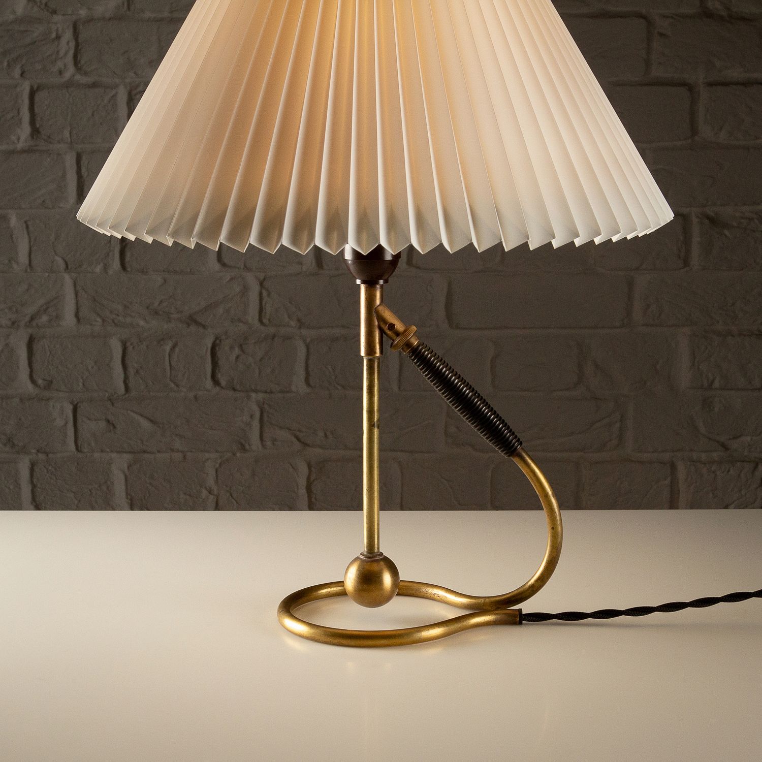 Le Klint 306 Table Or Wall Lamp In Brass By Kaare Klint, Denmark, 1960s photo 995.0