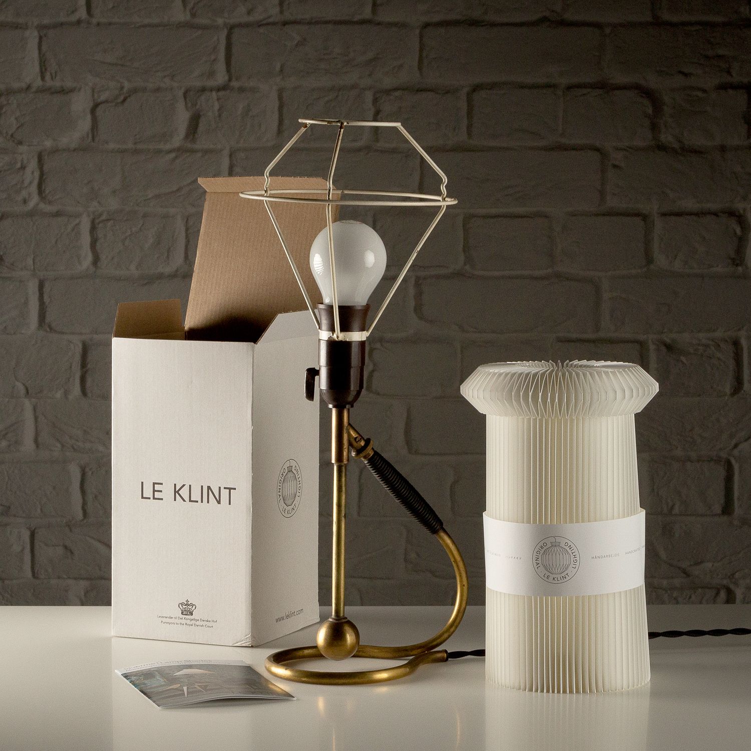 995.0 Le Klint 306 Table Or Wall Lamp In Brass By Kaare Klint, Denmark, 1960s photo