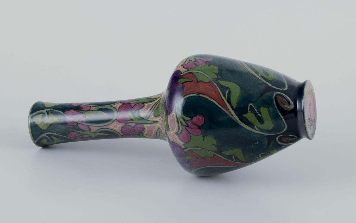 Zuid Holland, Gouda. Unique Art Nouveau Vase In Glazed Ceramic. photo 572.0