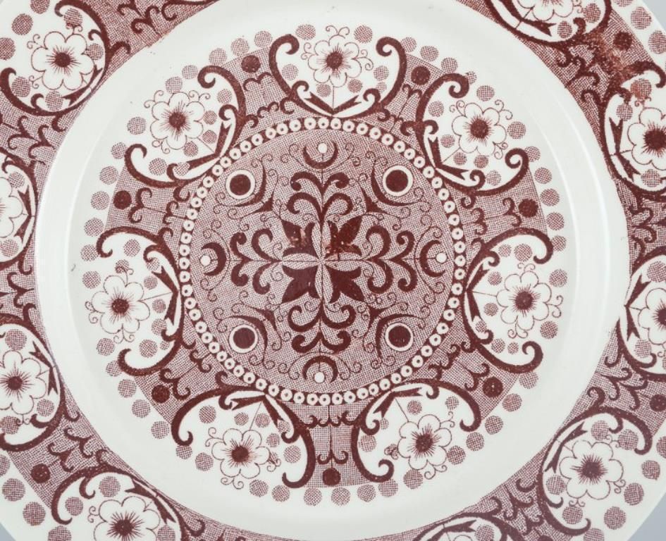 Raija Uosikkinen For Arabia, Finland. Set Of Twelve ‘Ali’ Faience Plates. photo for sale