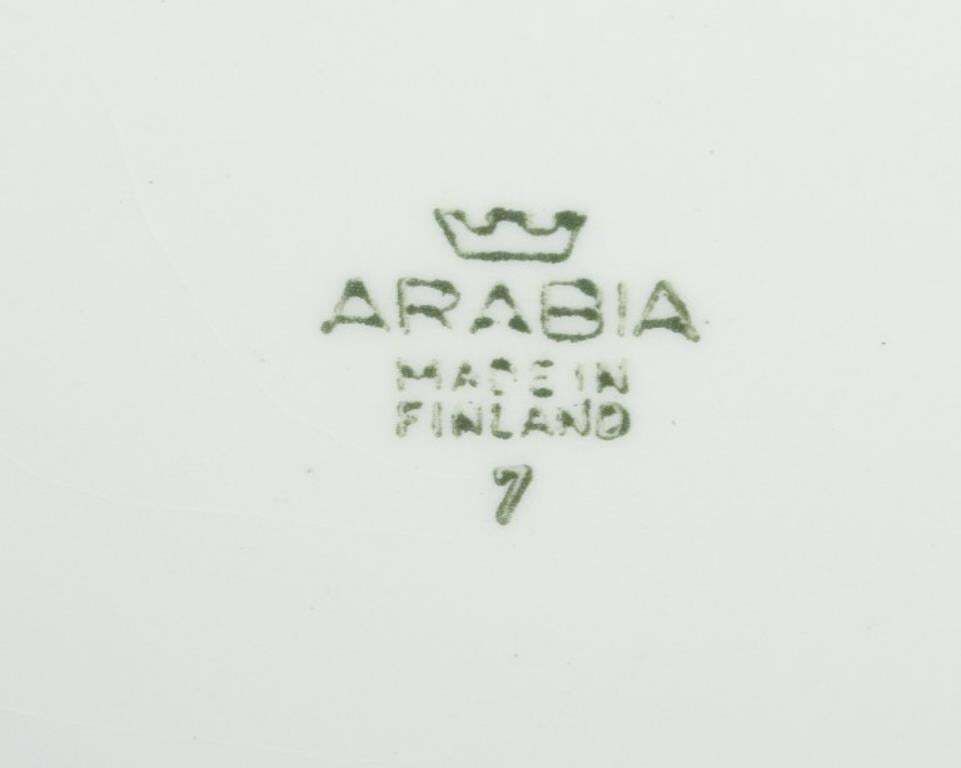 Raija Uosikkinen For Arabia, Finland. Set Of Twelve ‘Ali’ Faience Plates. photo 301.0