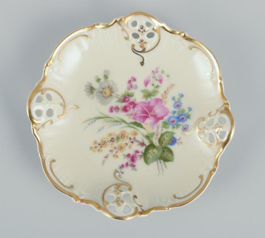 Rosenthal, Germany. Two "Moliere" Porcelain Bowls With Reticulated Rim. photo vinterior