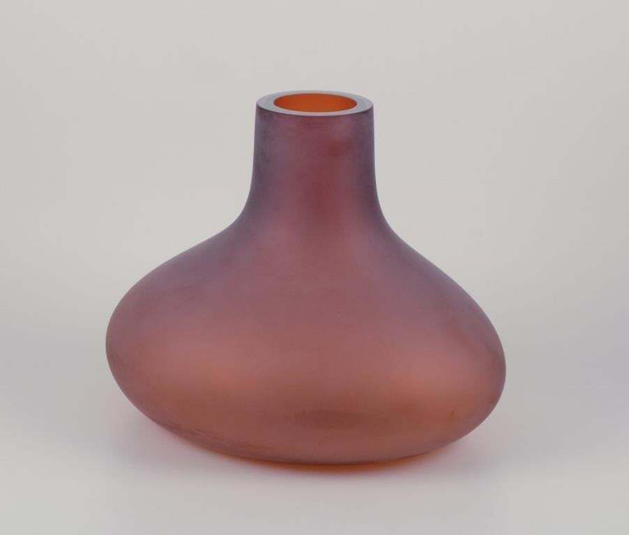 Salviati, Murano. Large Vase In Brown Mouth Blown Art Glass. photo Home Decor