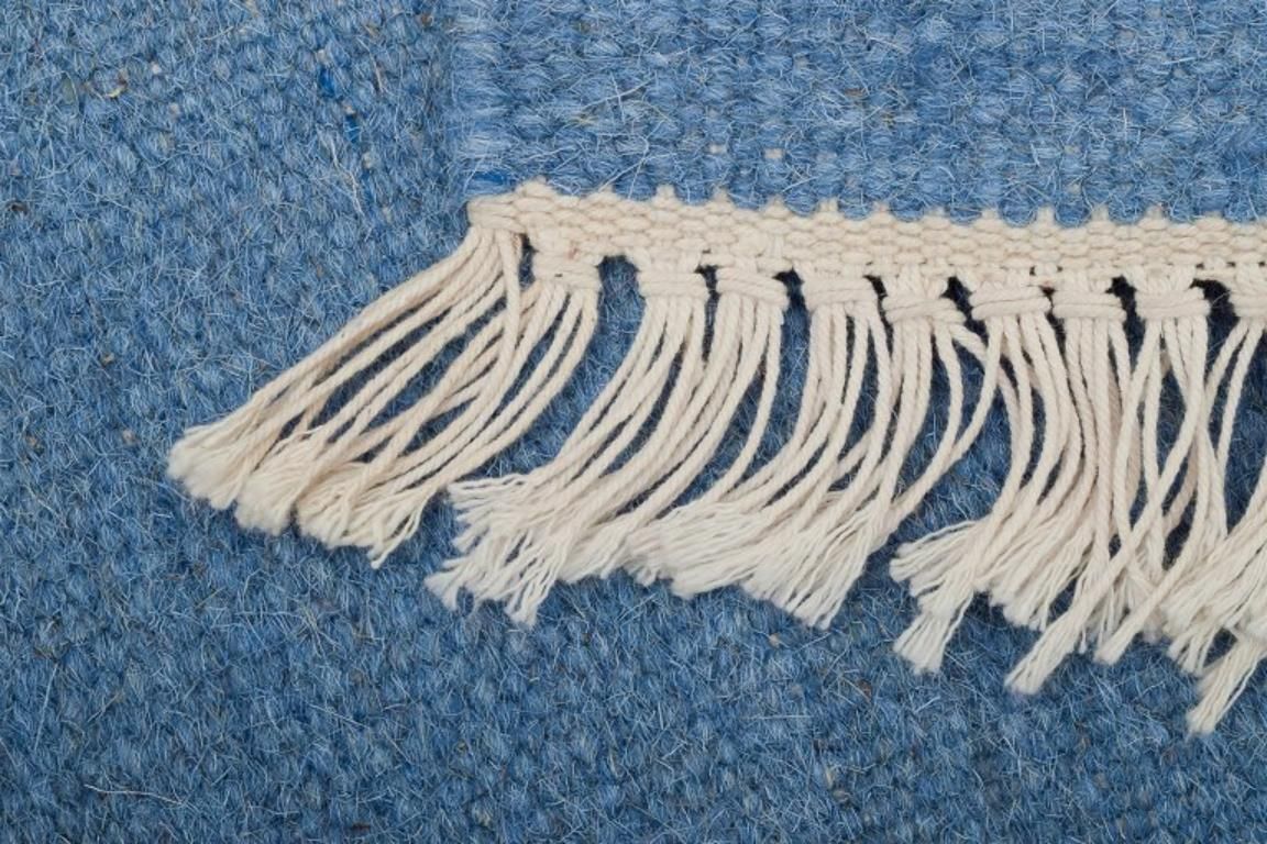 Swedish Handwoven Carpet In Pure Wool. Rölakan Technique. Mid 20th C. photo vinterior