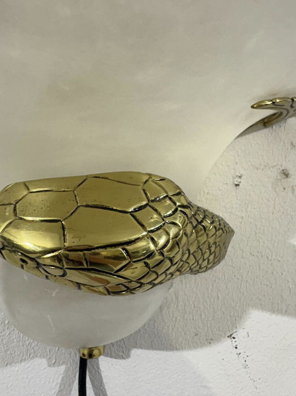 Mid Century Pair Of Snake Wall Lights, Brass And Alabaster, Italy, 1970s photo 2310.0